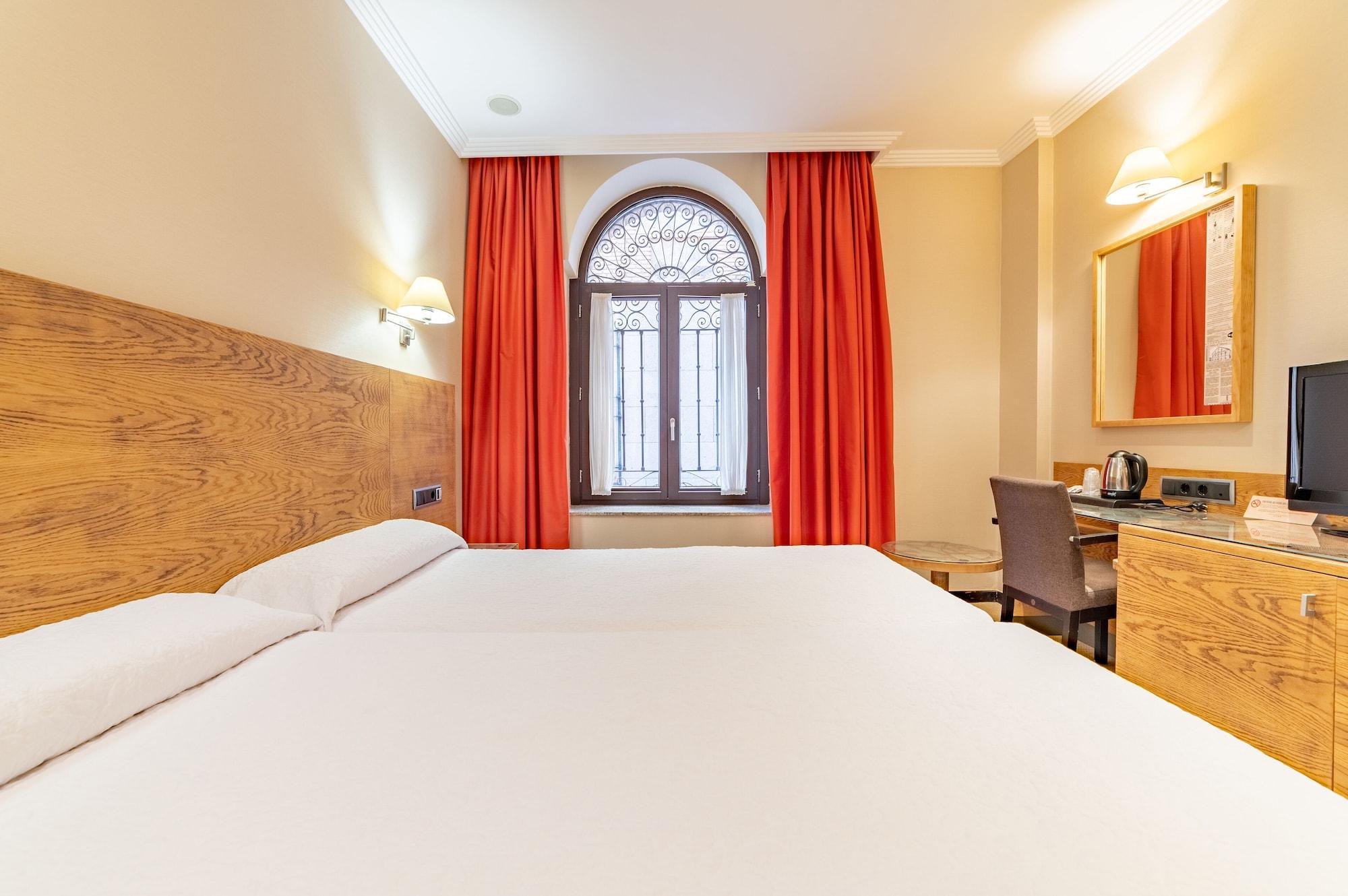 Hotel San Juan De Los Reyes Tolède Extérieur photo